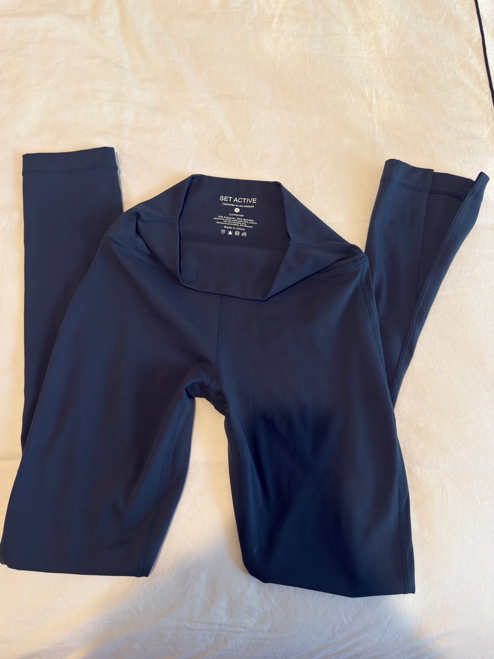 SET Active Luxform High-Waisted Leggings with Slit Hem in Slate Grey